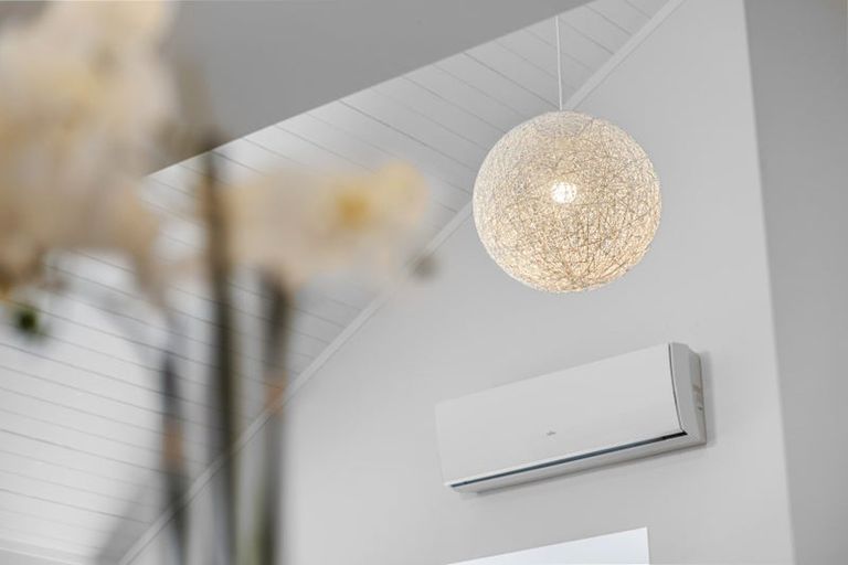 Photo of property in 32 Madill Road, St Andrews, Hamilton, 3200