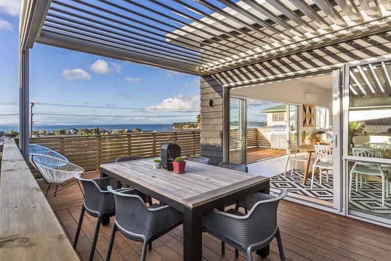 Photo of property in 42 Brightside Road, Stanmore Bay, Whangaparaoa, 0932