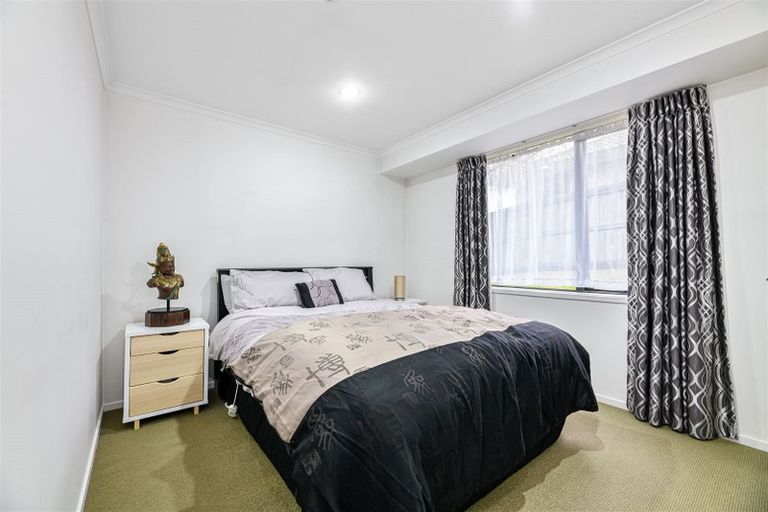 Photo of property in 4 San Domingo Rise, Henderson, Auckland, 0612
