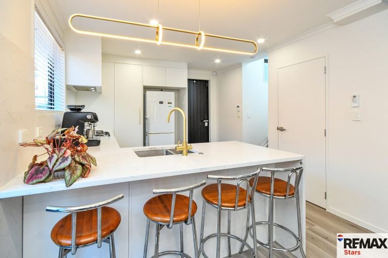 Photo of property in 17 Waipuke Street, Pokeno, 2472