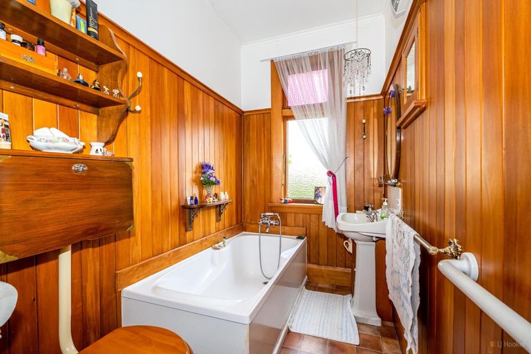 Photo of property in 33 Harris Street, Waimate, 7924