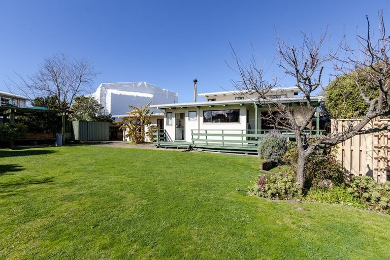 Photo of property in 4 Bruce Place, Bay View, Napier, 4104