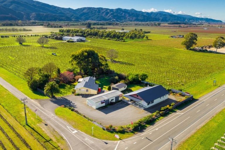 Photo of property in 4 Boyces Road, Rapaura, Blenheim, 7273