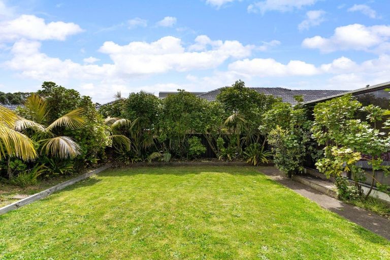 Photo of property in 55 Marine Parade, Mount Maunganui, 3116