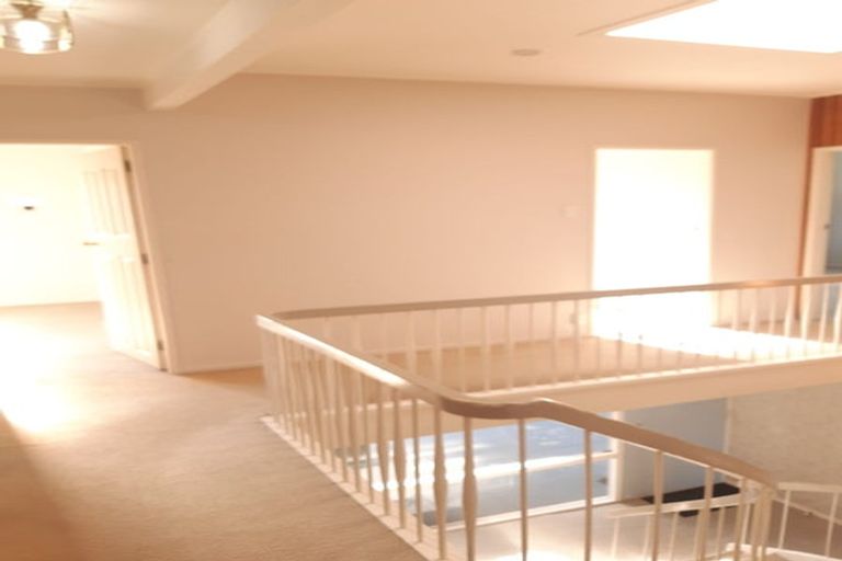 Photo of property in 6 Tirita Street, Kawaha Point, Rotorua, 3010