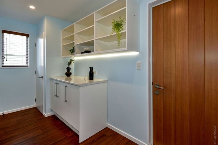 Photo of property in 33 Palmers Road, New Brighton, Christchurch, 8083