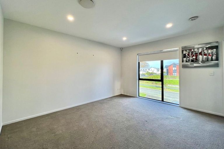 Photo of property in 14 Orford Lane, Takanini, 2112