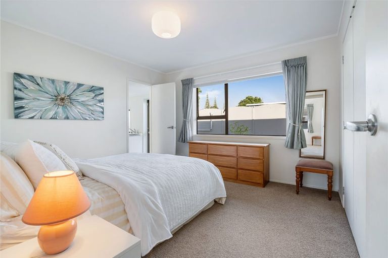 Photo of property in 23b Riverside Road, Orewa, 0931