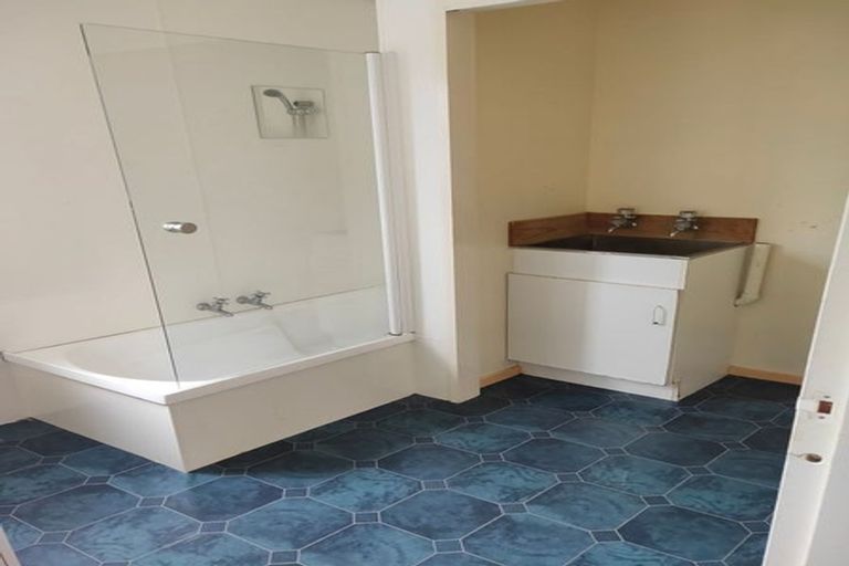 Photo of property in 22 Oratu Place, Manurewa, Auckland, 2102