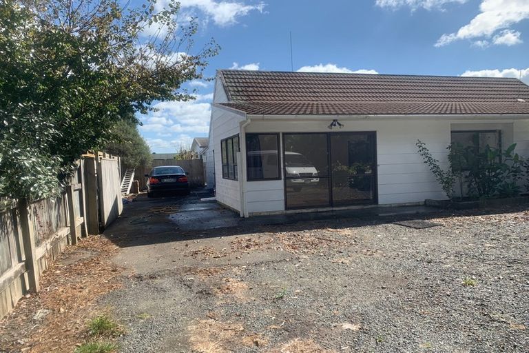 Photo of property in 33a Springs Road, Parakai, 0830