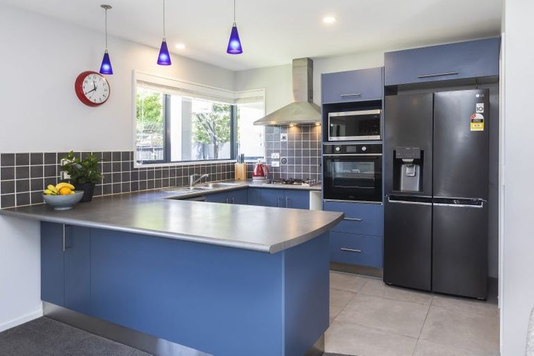 Photo of property in 26 Rue De La Mare, Parklands, Christchurch, 8083