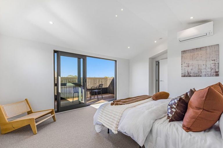 Photo of property in 12c Kowhai Road, Campbells Bay, Auckland, 0630