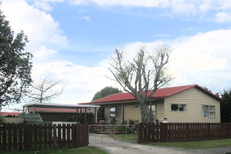 Photo of property in 2a Puweto Street, Selwyn Heights, Rotorua, 3015