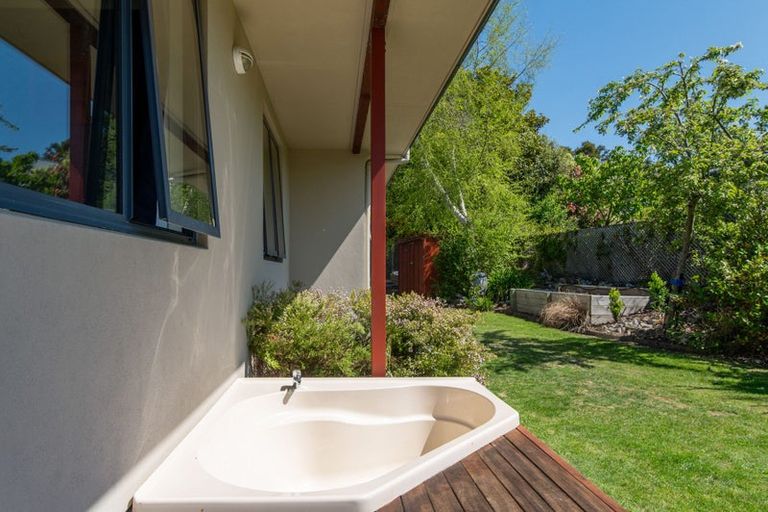 Photo of property in 16 Robinson Terrace, Rangatira Park, Taupo, 3330