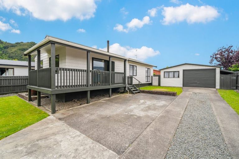 Photo of property in 94 Totara Park Road, Totara Park, Upper Hutt, 5018