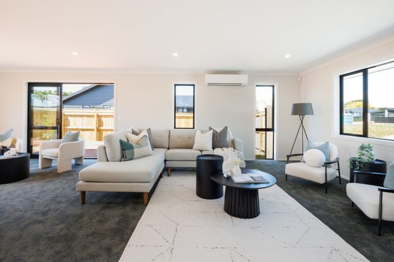 Photo of property in 87 Freedom Drive, Kelvin Grove, Palmerston North, 4470