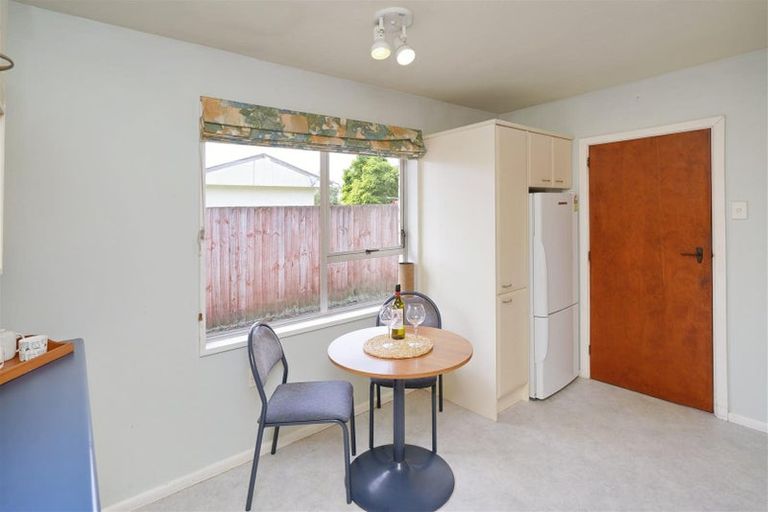 Photo of property in 3/16 Oxley Avenue, St Albans, Christchurch, 8014
