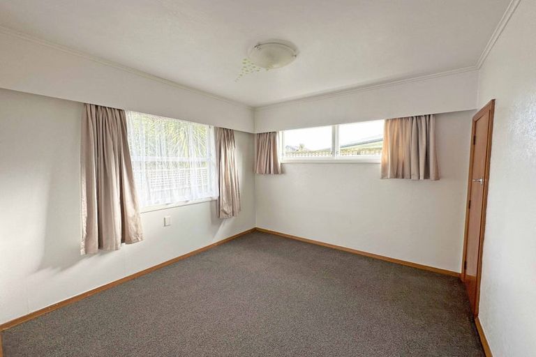 Photo of property in 24 Pulham Crescent, Queenwood, Hamilton, 3210