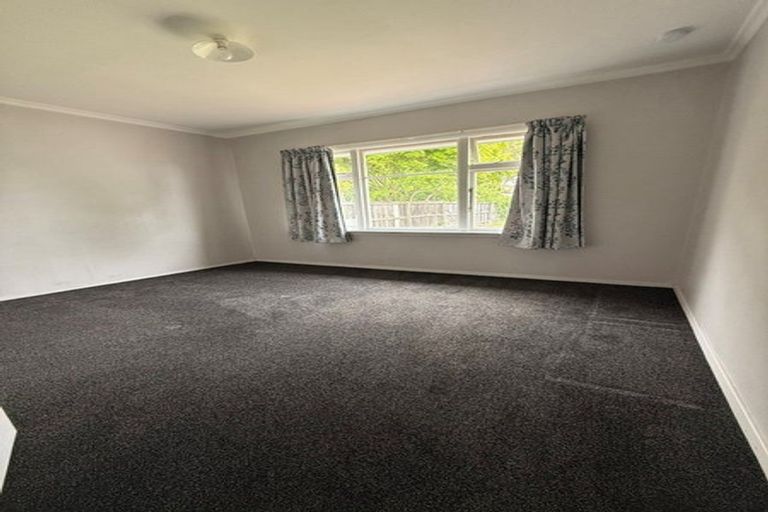 Photo of property in 233 Greers Road, Bryndwr, Christchurch, 8053