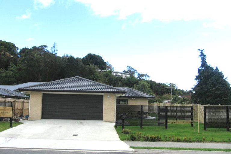 Photo of property in 3 Evergreen Crescent, Trentham, Upper Hutt, 5018