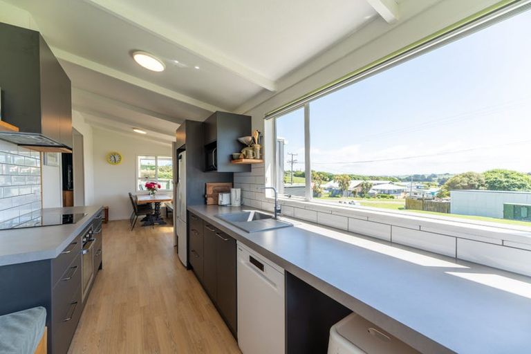 Photo of property in 15 Anderson Street, Kakanui, Oamaru, 9495