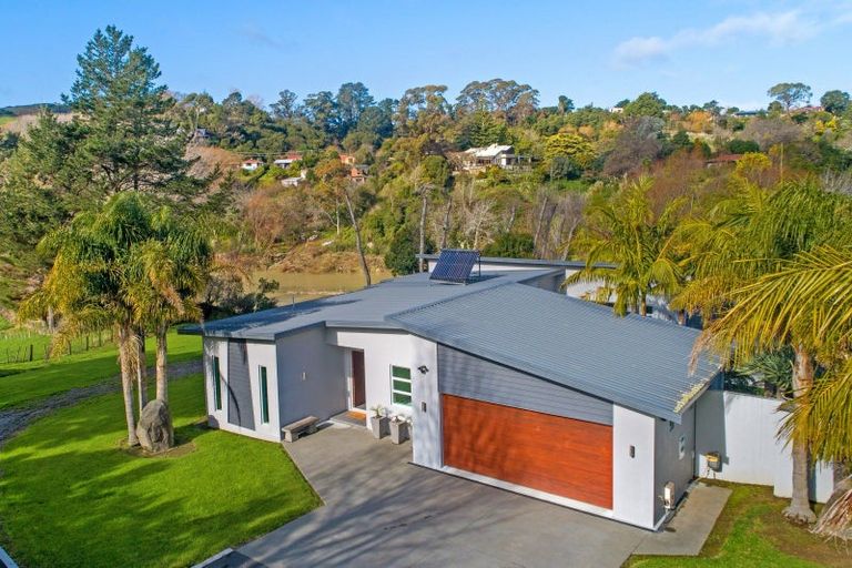 Photo of property in 57 Island Road, Whataupoko, Gisborne, 4010
