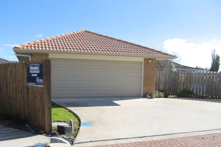 Photo of property in 48 Milson Drive, Papakura, 2110