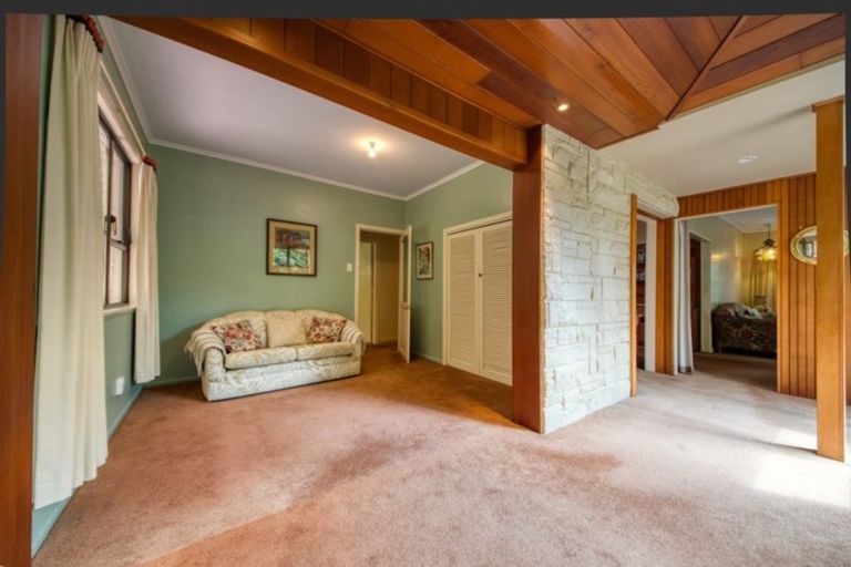 Photo of property in 357 Titirangi Road, Titirangi, Auckland, 0604