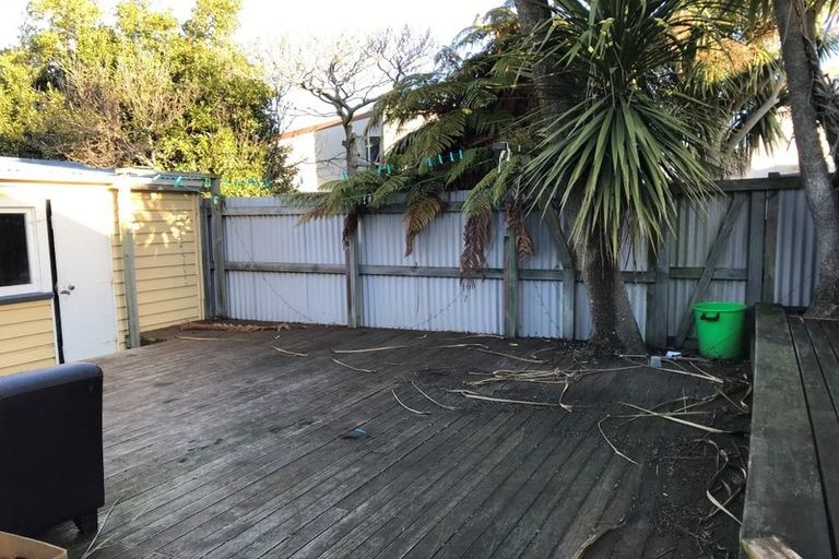 Photo of property in 25 Dundas Street, North Dunedin, Dunedin, 9016