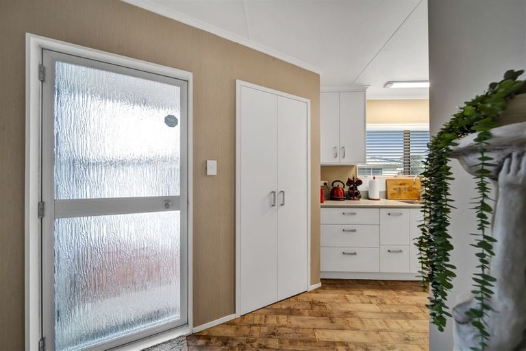 Photo of property in 1 Penrod Drive, Bell Block, New Plymouth, 4312