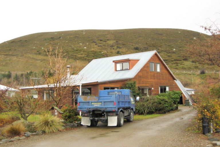 Photo of property in 94 Shields Street, Clyde, 9330