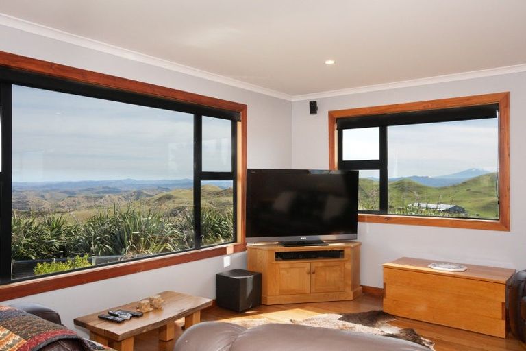 Photo of property in 407 Mount Curl Road, Hunterville, 4784