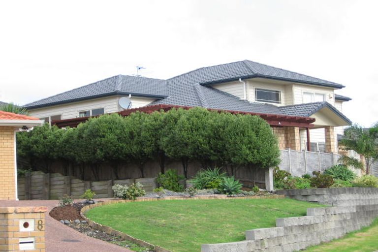 Photo of property in 8 Brittany Drive, Henderson, Auckland, 0612