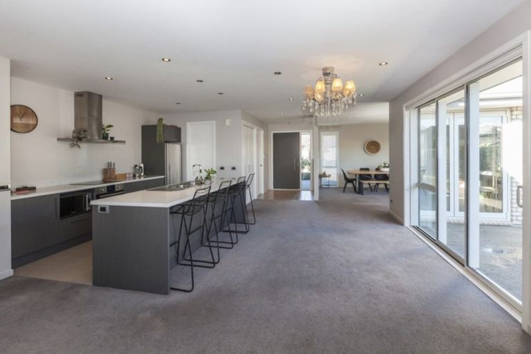 Photo of property in 18 Puaka Street, Pegasus, 7612