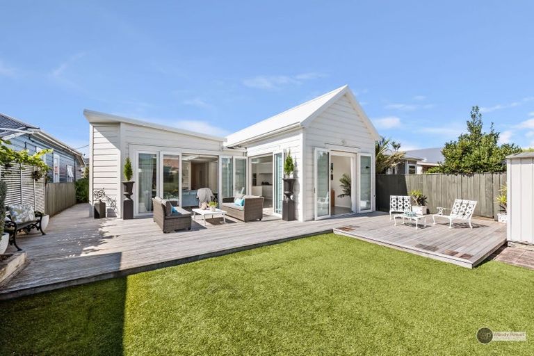 Photo of property in 35 Buick Street, Petone, Lower Hutt, 5012