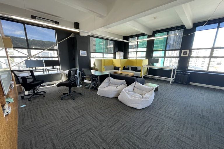 Photo of property in 15 Courtenay Place, Owhata, Rotorua, 3010