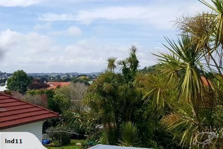 Photo of property in 5/77 Old Lake Road, Narrow Neck, Auckland, 0624