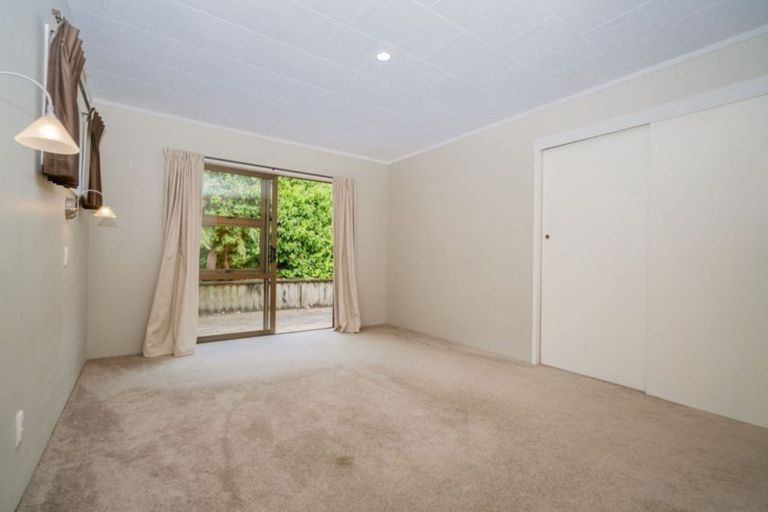 Photo of property in 4 Pohutukawa Grove, Whitianga, 3510
