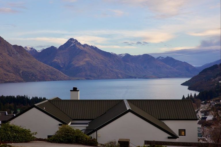 Photo of property in 56a Belfast Terrace, Queenstown, 9300