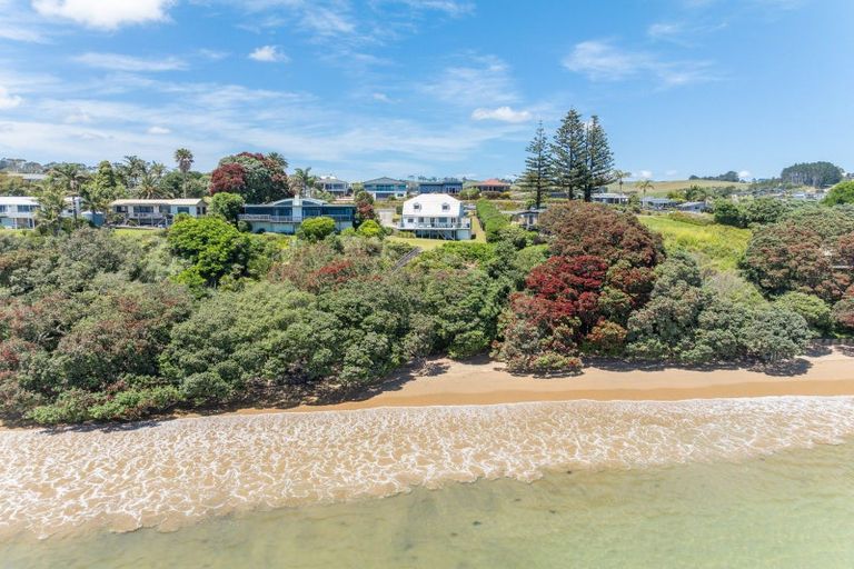 Photo of property in 109 State Highway 10, Coopers Beach, 0420