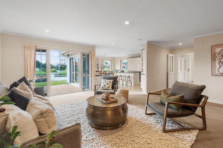 Photo of property in 50 Gravatt Road, Papamoa Beach, Papamoa, 3118