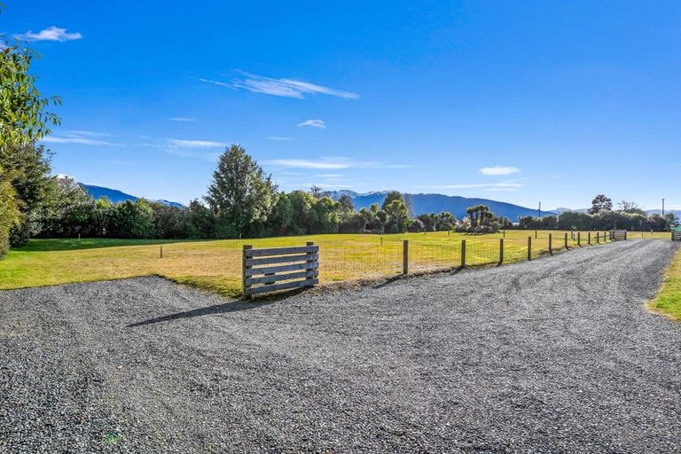 Photo of property in 18 Blatch Road, Te Anau, 9679