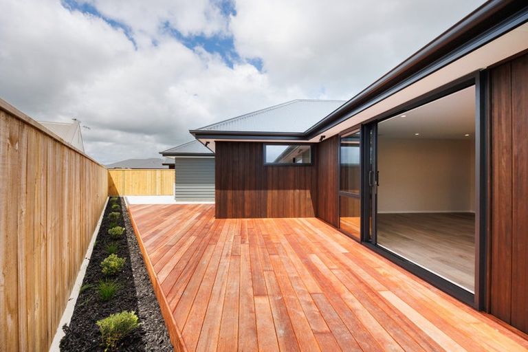 Photo of property in 5a Brooks Place, Feilding, 4702