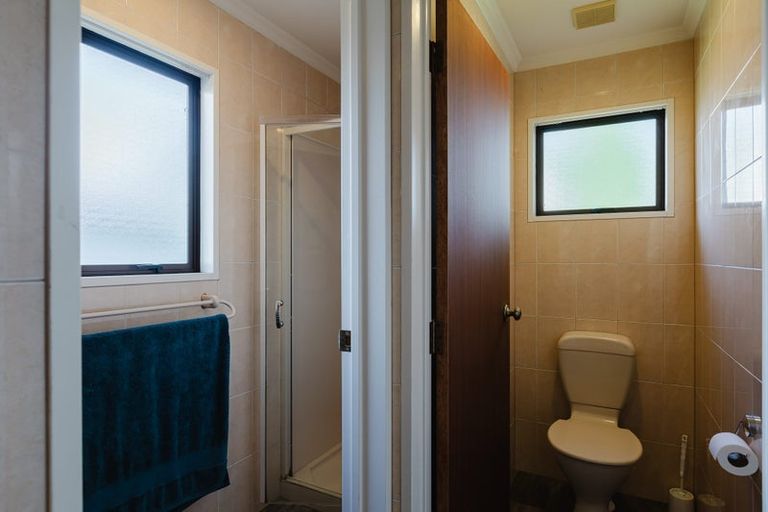 Photo of property in 23 Haast Place, Awapuni, Palmerston North, 4412