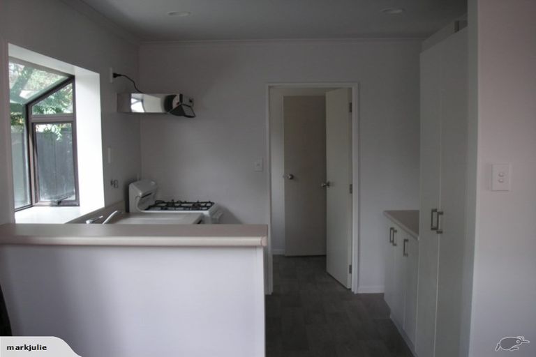 Photo of property in 27 Ihle Street, Terrace End, Palmerston North, 4410