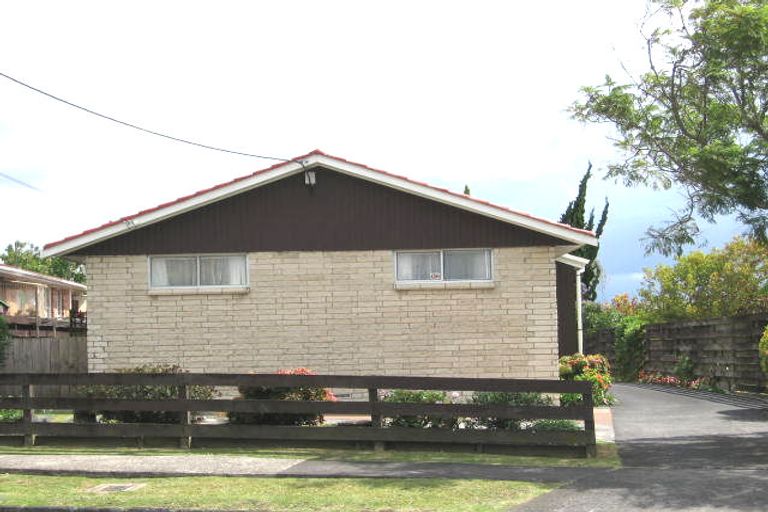 Photo of property in 1/131 Titirangi Road, New Lynn, Auckland, 0600