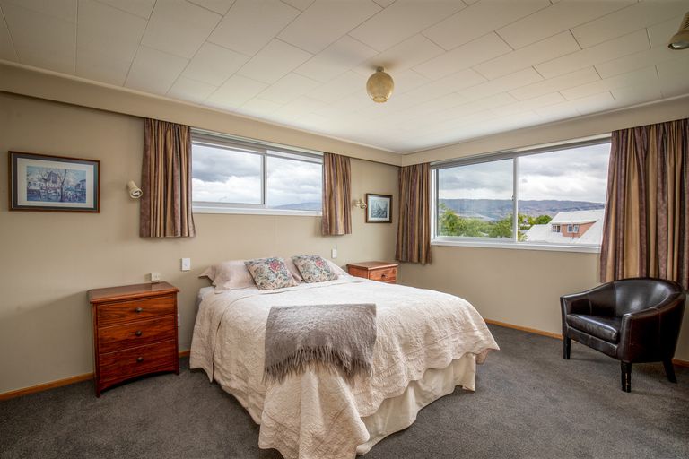 Photo of property in 72 Royal Terrace, Alexandra, 9320