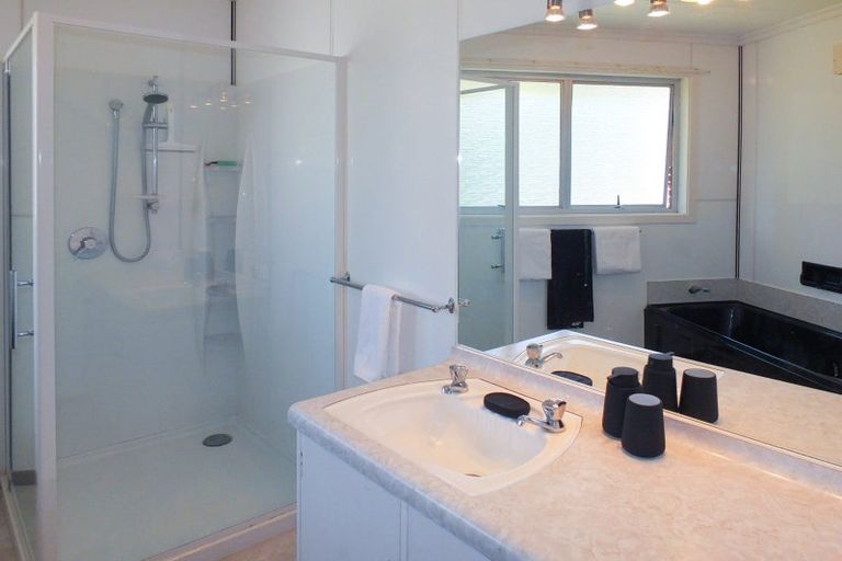 Photo of property in 42 Herrington Street, Foxton, 4814