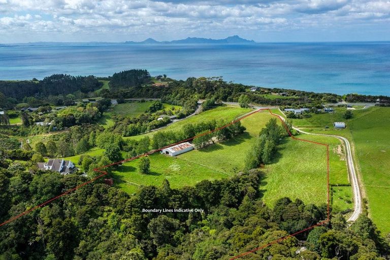 Photo of property in 1036 Cove Road, Langs Beach, Waipu, 0582