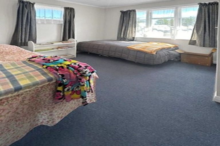 Photo of property in 163b Denbigh Street, Feilding, 4702